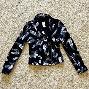 Express Women’s Fashion Jacket. Black w/ Feather Print. Size S. NWT!
